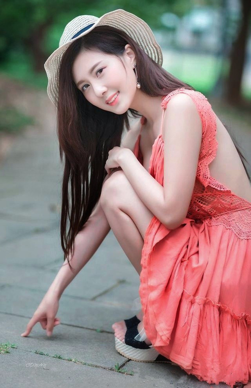 自由式滑雪世界杯再迎中国首金,自由式滑雪世锦赛冠军